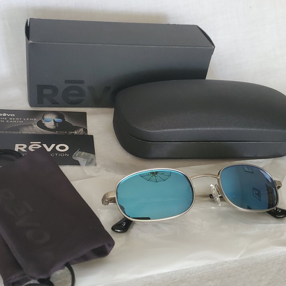 New REVO COBRA RE1181 03 Polarized Mirror Blue Sunglasses NIB